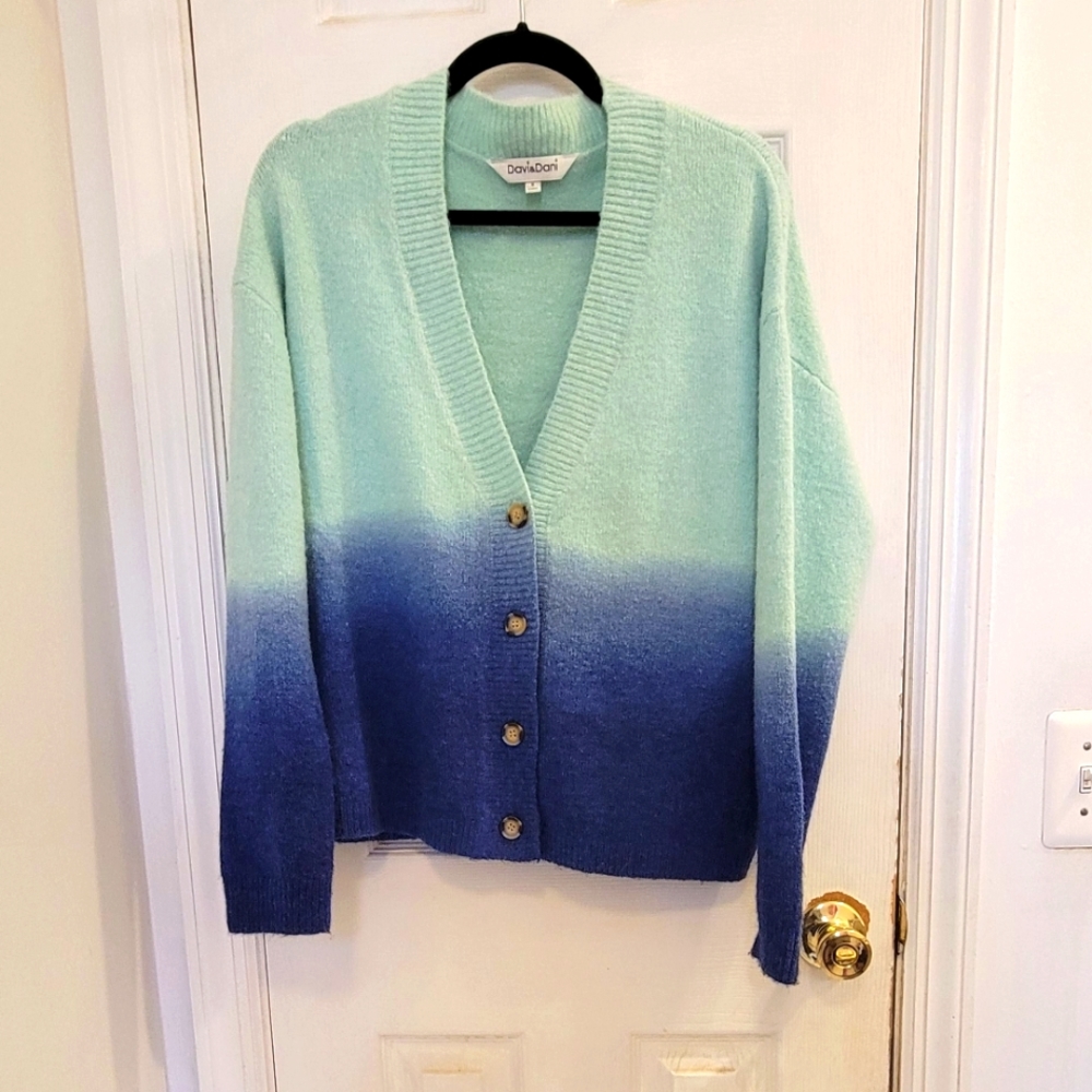 Davi and Dani Blue Ombre Cardigan Small